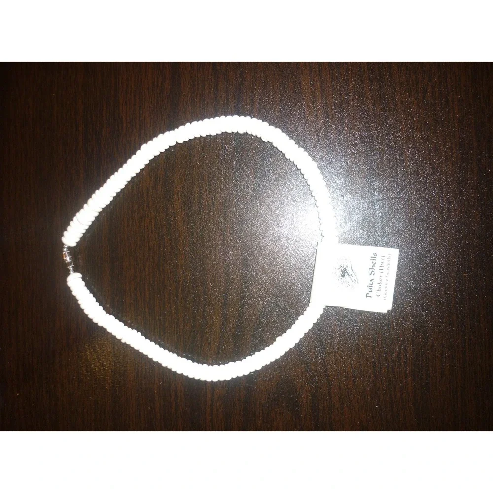 Vintage Genuine White Puka Shell Choker Necklace NWT Deadstock Hawaiian Beach